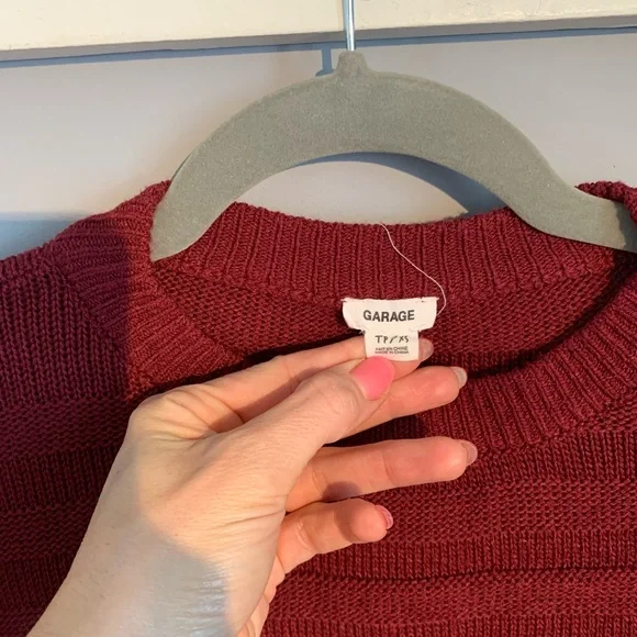 Cropped sweater - Picture 4 of 4